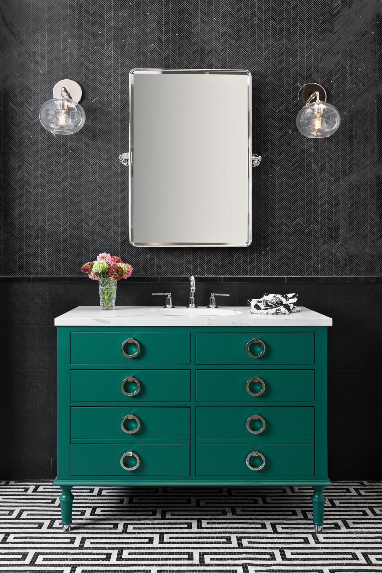 Thin Herringbone Nero Marble Mosaic - Image 2