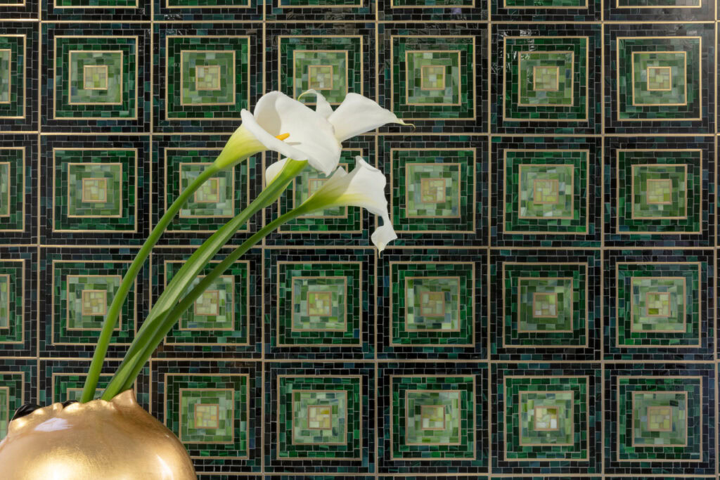 gold green tile backsplash ideas