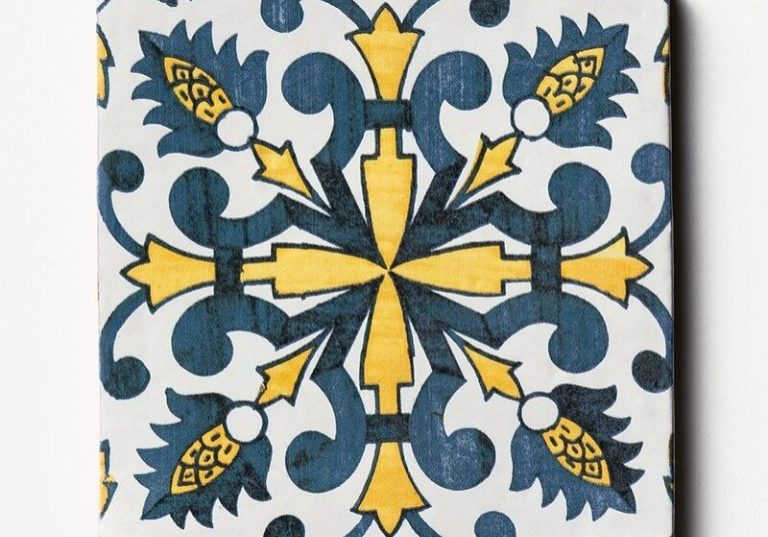 sintra 4 square 1/2 glazed terracotta tile